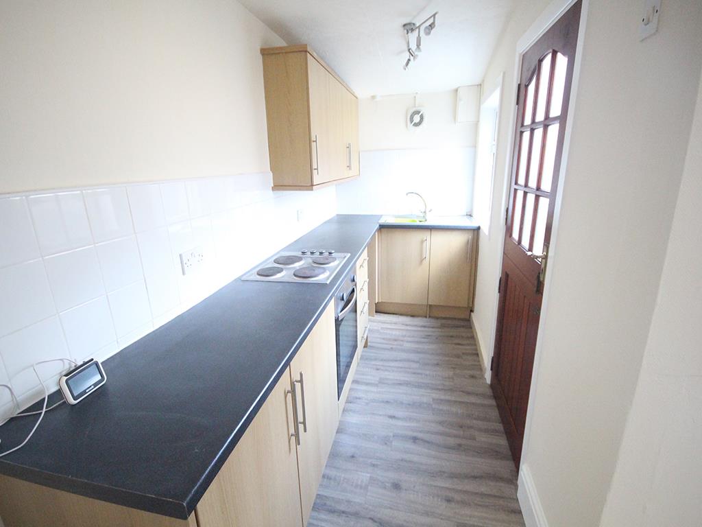2 bedroom end terrace house To Let in Barnoldswick - IMG_4176.jpg